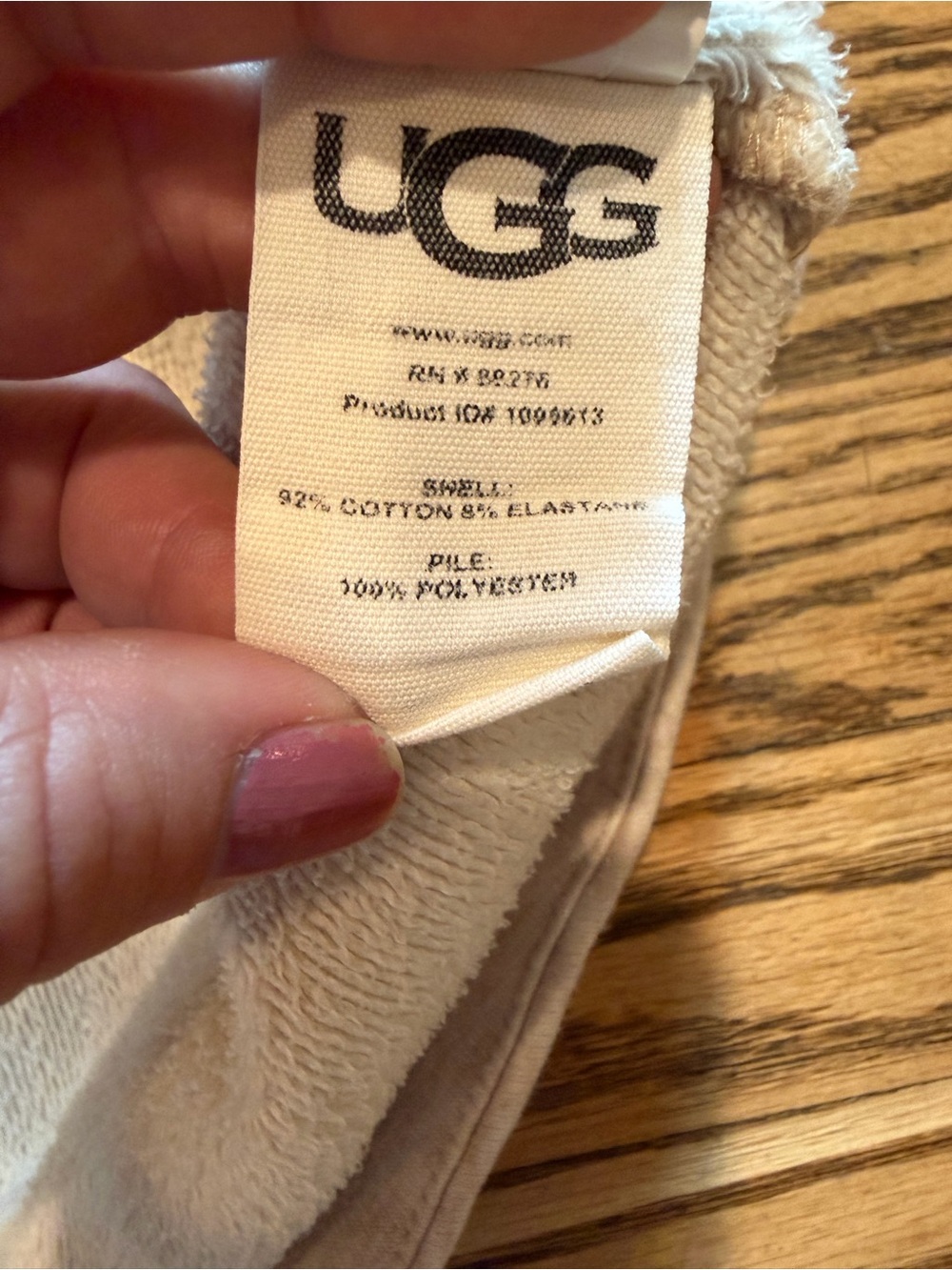 Ugg Robe Oatmeal Cream - Picture 8 of 9